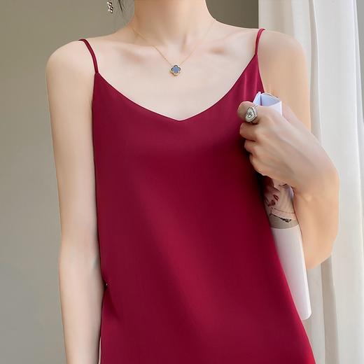 奥伊米 女士丝滑零触感仿真丝面膜吊带V领连衣裙 商品图4