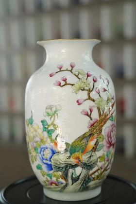 白底锦堂富贵冬瓜瓶