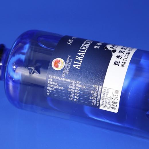 克东天然苏打水 下单赠送一条背带 源自世界三大冷泉之一，富含微量元素 ；pH值为8.5±0.5，天然弱碱性 ·小分子团水 商品图3