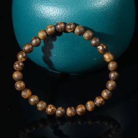 BC.BT4.24-4   白棋楠99分沉(单圈) ，4.11g