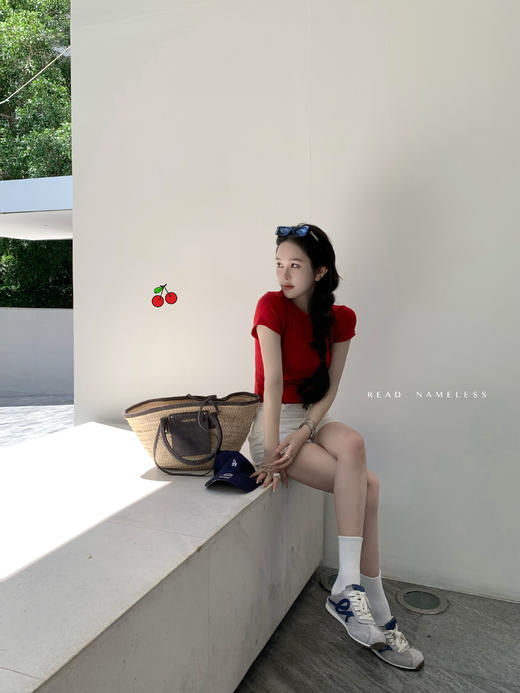 Read Nameless /夏天必备白色弹力牛仔短裤 2025/4/26 商品图6