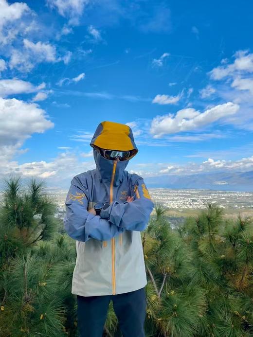 始祖鸟 Alpha SV LNY蛇年限定硬壳冲锋衣外套 男女同款（MG） 商品图10