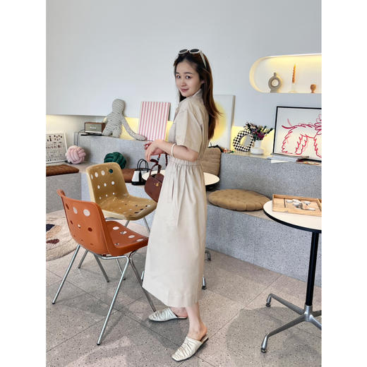 2504412    小禾 松紧腰衬衫领连衣裙 商品图9