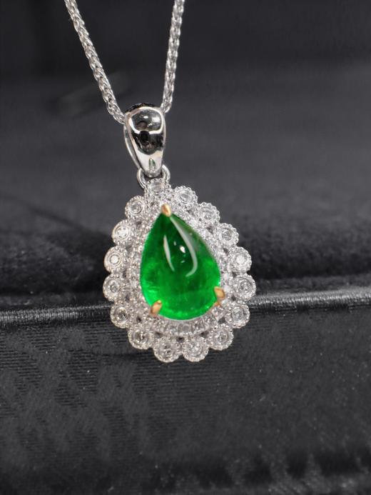 1.3ct蛋面祖母绿吊坠 商品图2