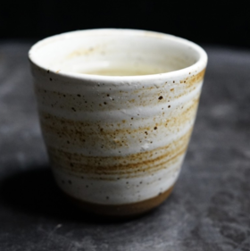 窑变白水杯