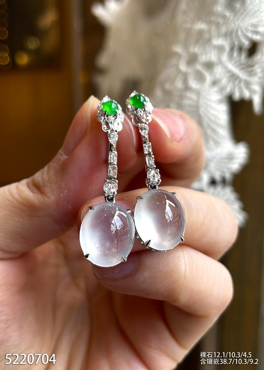 5220704，蛋面耳坠。具体价格微信咨询 商品图0