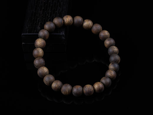 XY0290沉香素串单圈手串 商品图1