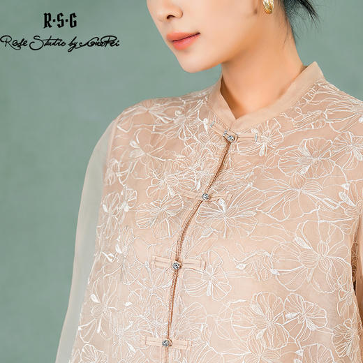 郭培成衣品牌精品系列《悦己花桑蚕丝系列》温暖沙丘七分袖薄上衣 商品图1