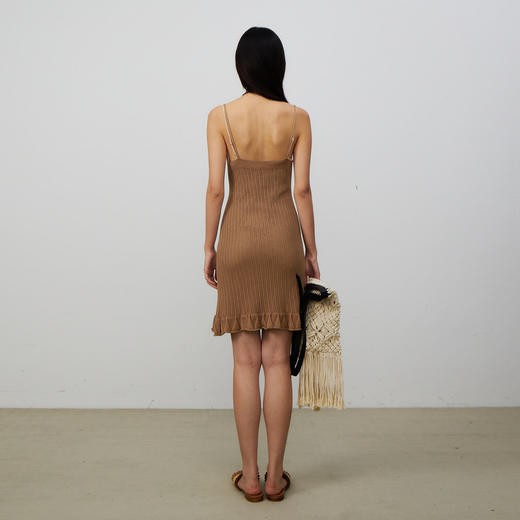 lost in echo2025春夏新款度假风手工钩花镂空透气针织吊带连衣裙 商品图3