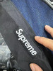 正品 supreme fw23 反光logo 休闲旅行包衣物包
蓝灰拼色 纯正品 随意鉴定  
整体尼龙材质 duffle 桶包 
旅行健身 户外 采用X pac 防水抗撕裂面料 商品缩略图7