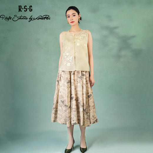 郭培成衣品牌精品系列《悦己花桑蚕丝系列》春日初绽无袖马甲背心 商品图4