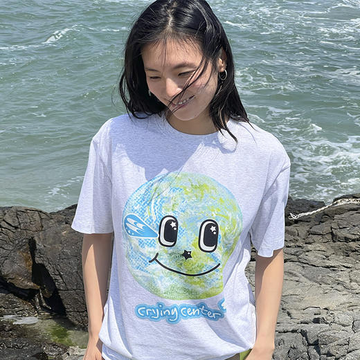 CryingCenter 地球插画手写字点纱轻柔触圆领短袖t恤 哭喊中心 商品图2