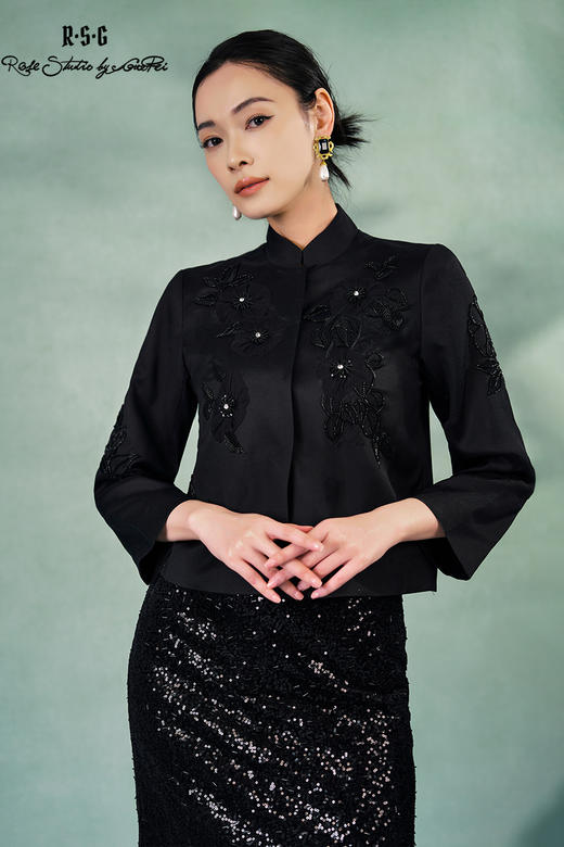 郭培成衣品牌精品系列重工珠片繁花刺绣立领对襟短外套 商品图5