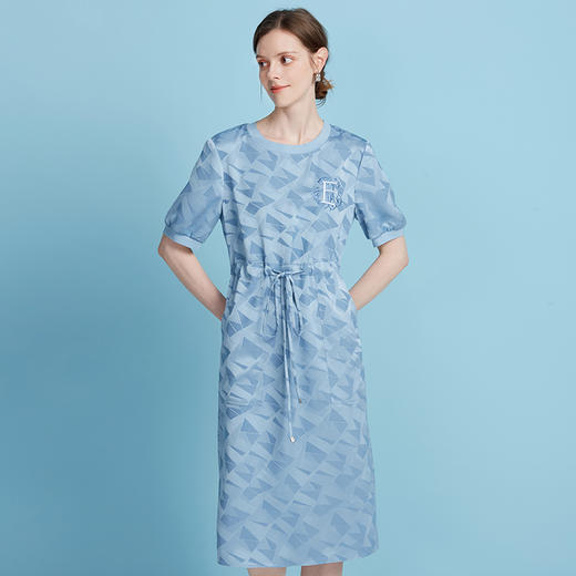 EITIE爱特爱休闲轻运动直筒收腰圆领蓝色短袖连衣裙夏季新款B2507688 商品图2
