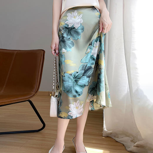 奥伊米 女士重工油墨画仿真丝高腰印花半身裙 商品图4