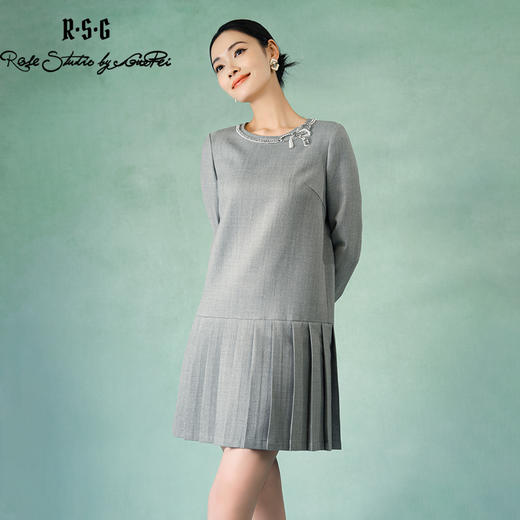 郭培成衣品牌精品系列珍珠钻饰蝴蝶结百褶连衣裙 商品图2