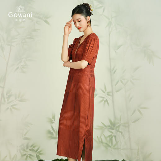 乔万尼新款连衣裙重工压褶设计收腰显瘦EM2E727 商品图1