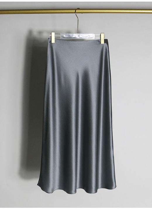 大象灰日本进口嵿级三醋酸半身裙女!2025春缎面丝滑半裙A字气质中长裙! 商品图7