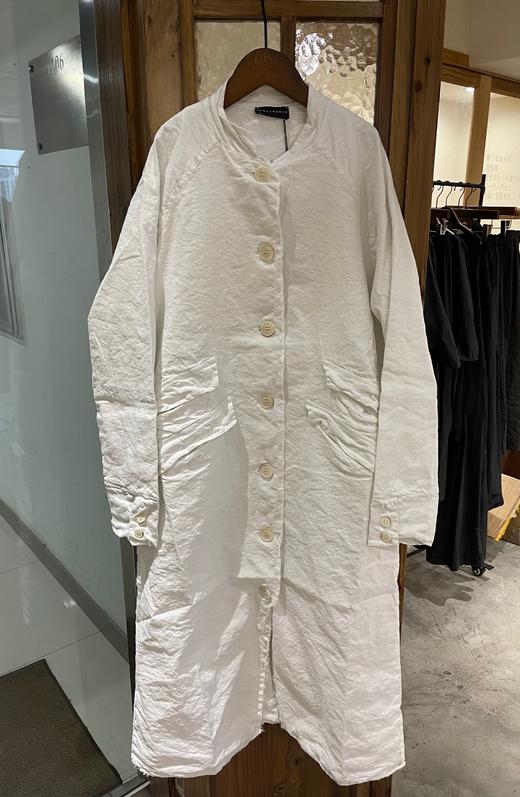 (5折) AEQUAMENTE 复古白长款外套大衣 商品图9