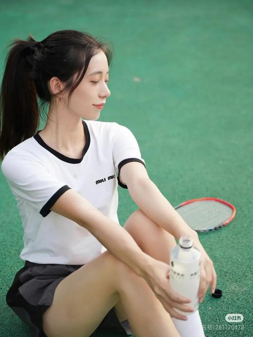 巨显瘦~miu mi*缪缪帆船刺绣标圆领短袖 ，明星同款撞色拼接领口袖口25ss春夏复古时尚短袖T恤 商品图2