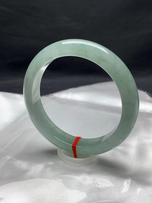 612764，57.5圈口，糯化晴底飘花正圈平安镯，浓晴底飘淡花，种老水足，微透 商品图2