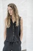AEQUAMENTE 自然碎边马夹 商品缩略图8