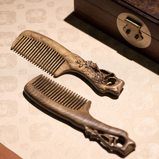 金丝楠木匠作养生雅器  木梳&文玩把件 商品图3