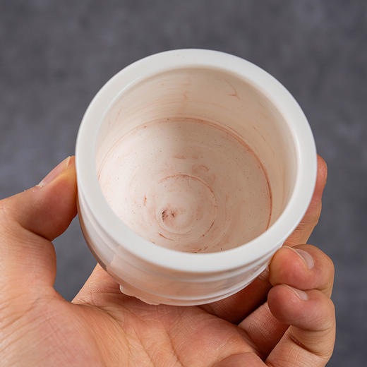 清	德化窑暗刻兽面回纹三足琴炉（红木盖座） 商品图2