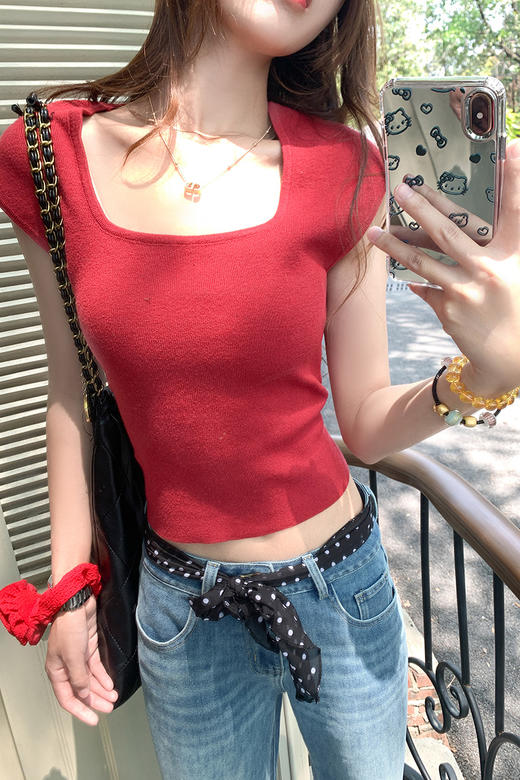 <曾小咸推荐>现货秒杀！最后一波 ！！2色气质方领修身小飞袖T恤 日常99.99 立减50 秒杀49.99！ 商品图14