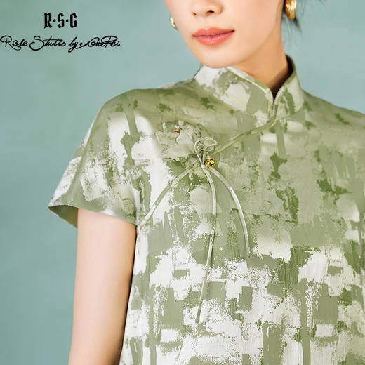 郭培成衣品牌精品系列新中式玫瑰盘扣斜襟改良旗袍 商品图1