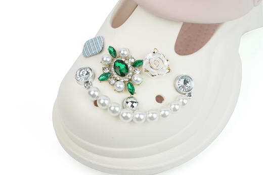 优选弹软EVA材质/更潮的老爹厚底/独特的鼻梁镂空款型/精致华丽的DIY装饰/清新欧若风拼色WZ25B62741 商品图4