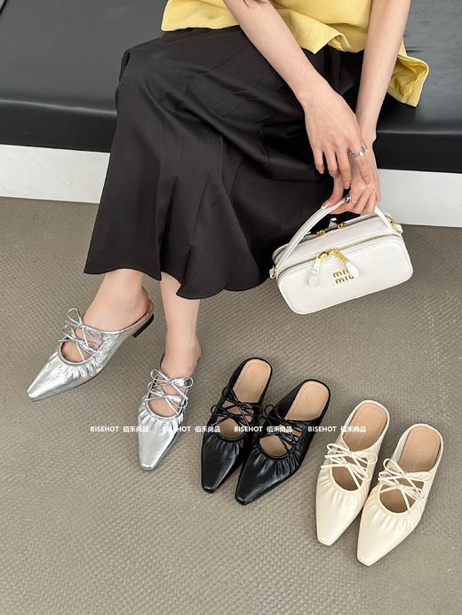 新品女士平底拖鞋689B52555（W） 商品图1