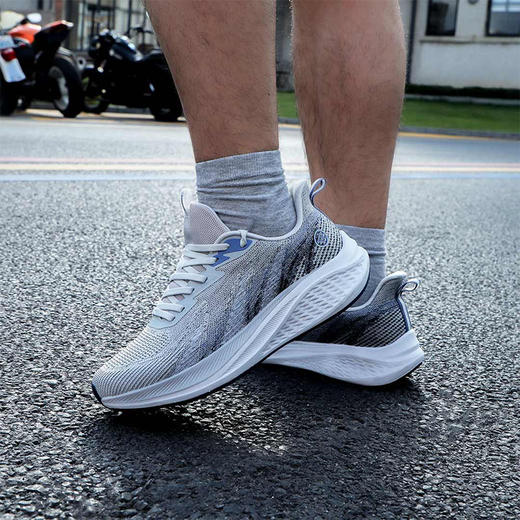 FREETIE全新款云弹减震跑鞋 | 平价科技感减震 宝藏国货 商品图4