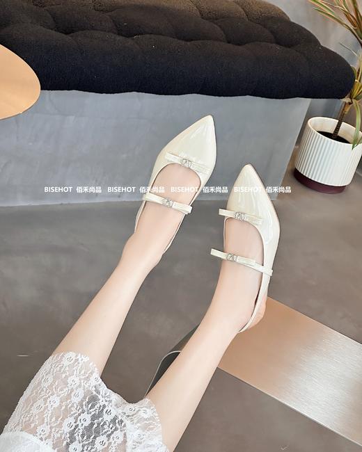 新品女士时装中控鞋547B52536（W） 商品图3