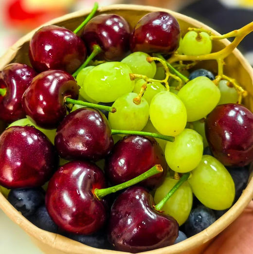 大樱桃+甜地球青提+蓝莓 三拼一盒 商品图0