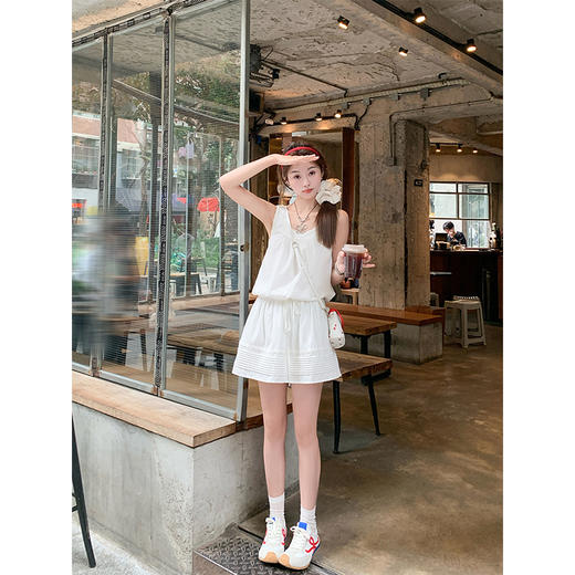 【169元任选2件】最后一波现货！韩系甜美白色蕾丝领口背心连衣裙 商品图6