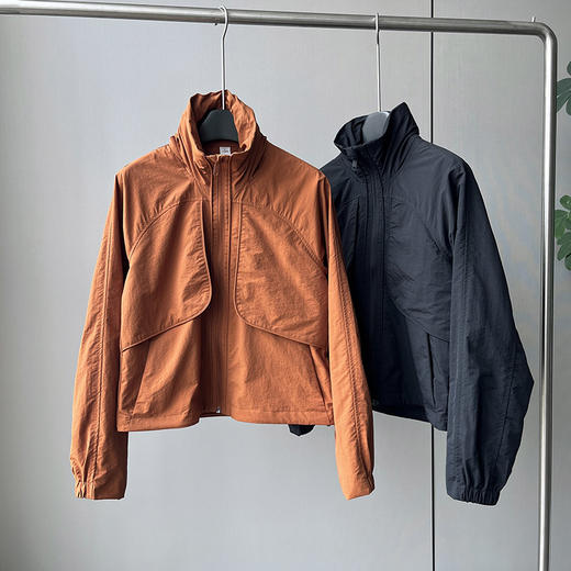 洛诗琳12649新款设计感隐藏帽两穿短款夹克外套女816 商品图4