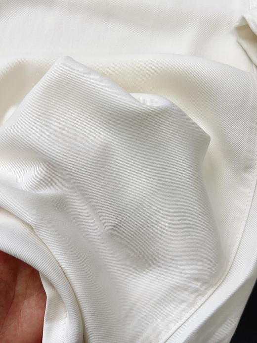 海量好评🔥口碑推荐‼高端桑蚕丝牛仔裤！⁬垂感超赞❗巨软！巨显瘦！⁤巨轻薄！‌⁬⁭✅27%‭桑蚕丝+⁨33%莱赛尔天丝+40%棉面料，舒适到爆👍上身裸感体验！✅5色可选❗高端包装！自留、送人都可！ 商品图10