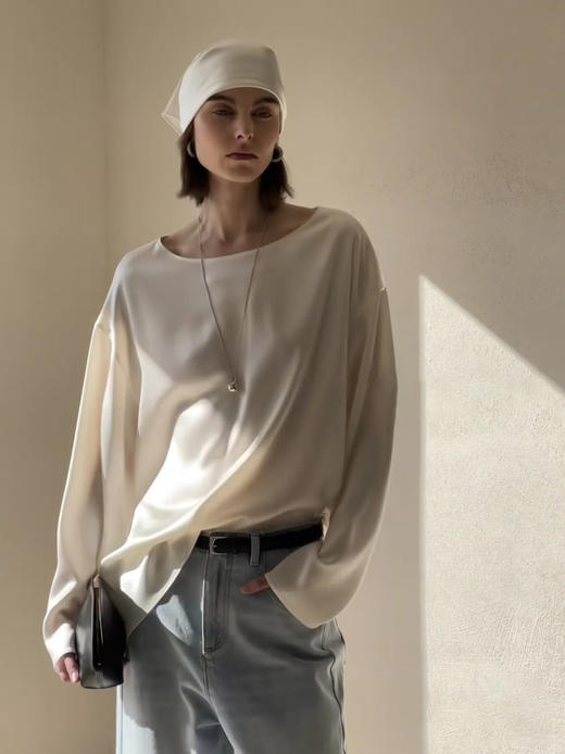 【高品质私服】【KG双面缎三醋酸一字领长袖T恤】随性慵懒廓形柔美舒适，舒适亲肤G1346-CC【无标出货 介意慎拍】 商品图2