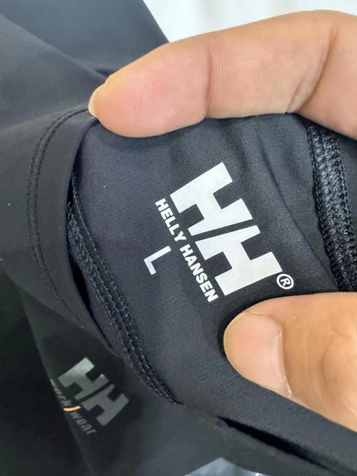 原单正品海丽汉森 春夏 速干联名T恤

黑色s m l xl  白色s m l xl xxl  保真  

速干面料 高透气 高抗汗结构 商品图8