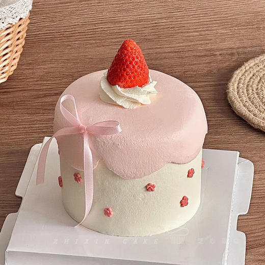 【甜甜梦语】如恋语轻柔少女心萌动-水果夹心生日蛋糕 商品图0