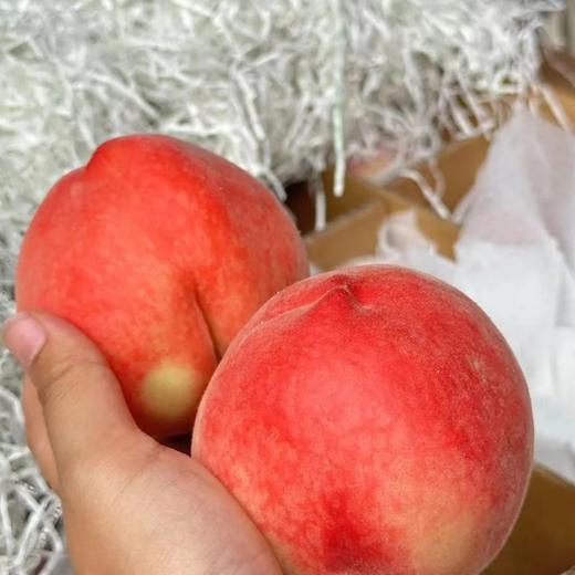 晚湖景水蜜桃 摆软后水水甜甜 商品图8