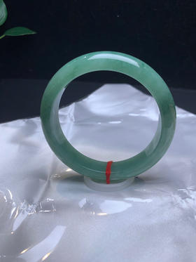 612769，57 绿底色正圈，满圈带绿底色，条形可以，干净