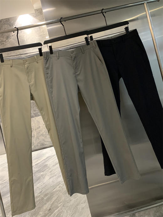 莱赛尔棉混纺！光泽感十足！2025薄款夏季丝滑垂坠男士商务休闲裤！ 商品图5