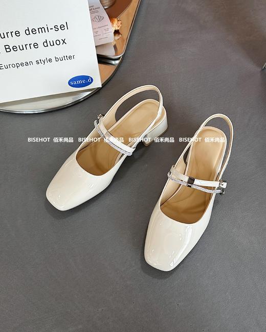 新品女士中空鞋547B52537（W） 商品图2