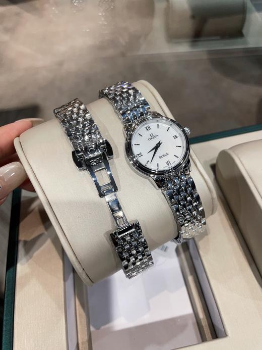 欧米茄OMEGA 蝶飞系列 28mm钢带石英女表 复古罗马 妥妥港风，原装进口石英机芯 简约 大气 百搭！ 商品图1