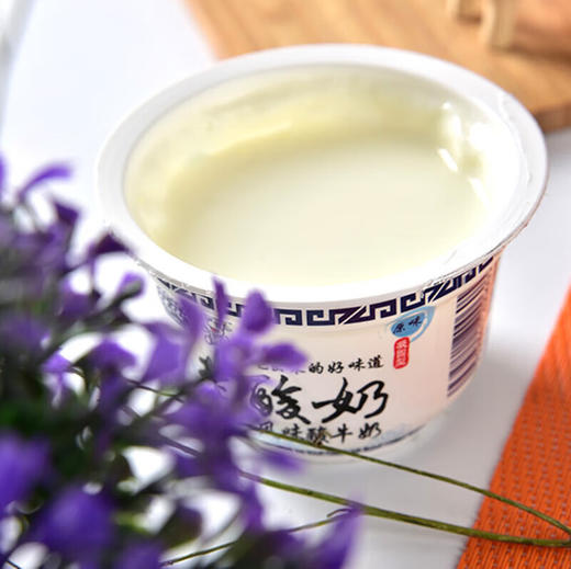 花花牛 原味老酸奶 益生菌风味发酵酸牛奶 145g*12碗 商品图2