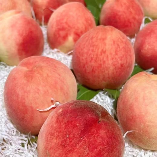 晚湖景水蜜桃 摆软后水水甜甜 商品图7