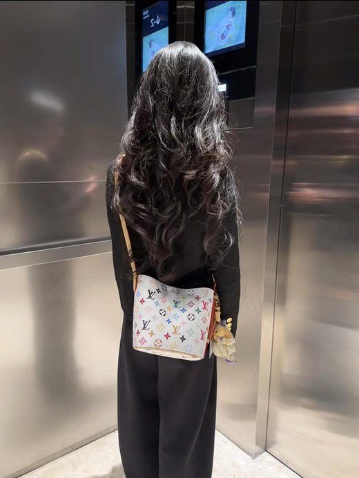 Lv 白三彩 All IN BB 斜挎包 商品图3