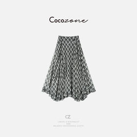 COCO ZONE 刘一一  复古格纹斜裁荷叶边半身裙CD2A0771